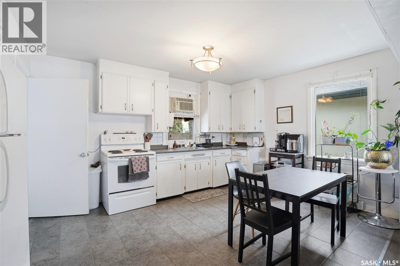 1117 Taylor Street E, Saskatoon, Saskatchewan  S7H 1W6 - Photo 7 - SK032971