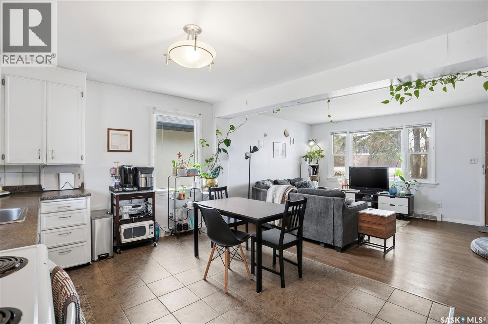 1117 Taylor Street E, Saskatoon, Saskatchewan  S7H 1W6 - Photo 8 - SK032971