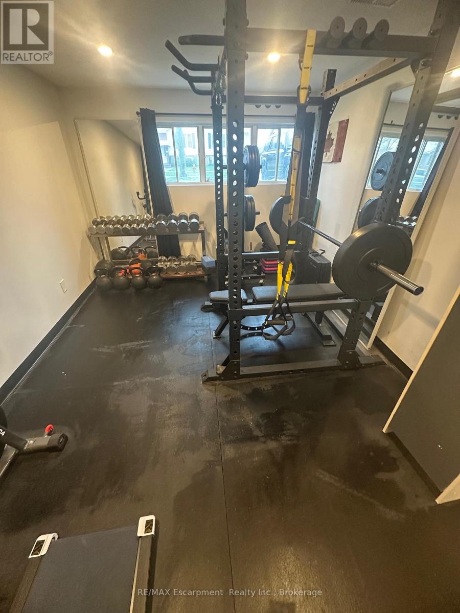 8383 Mundare Crescent, Niagara Falls, Ontario  L2G 7M6 - Photo 21 - X13010794