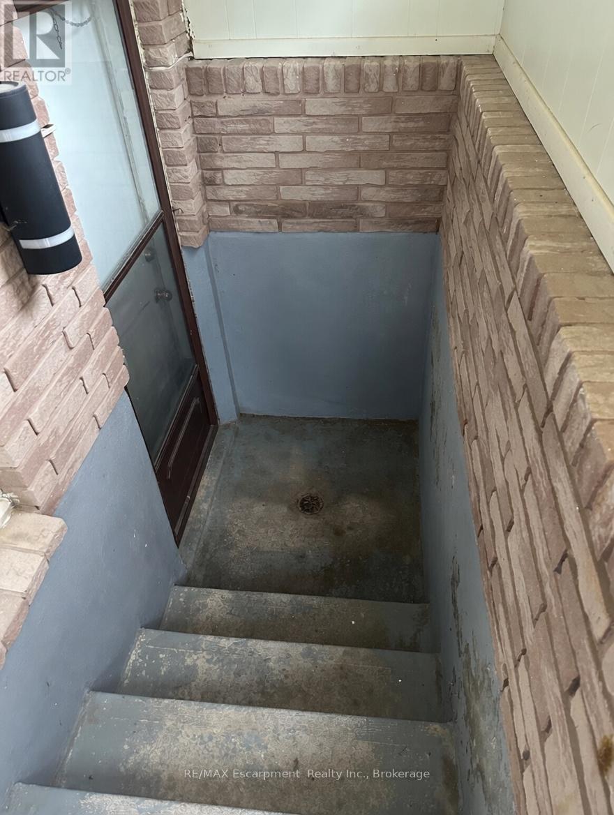 8383 Mundare Crescent, Niagara Falls, Ontario  L2G 7M6 - Photo 23 - X13010794