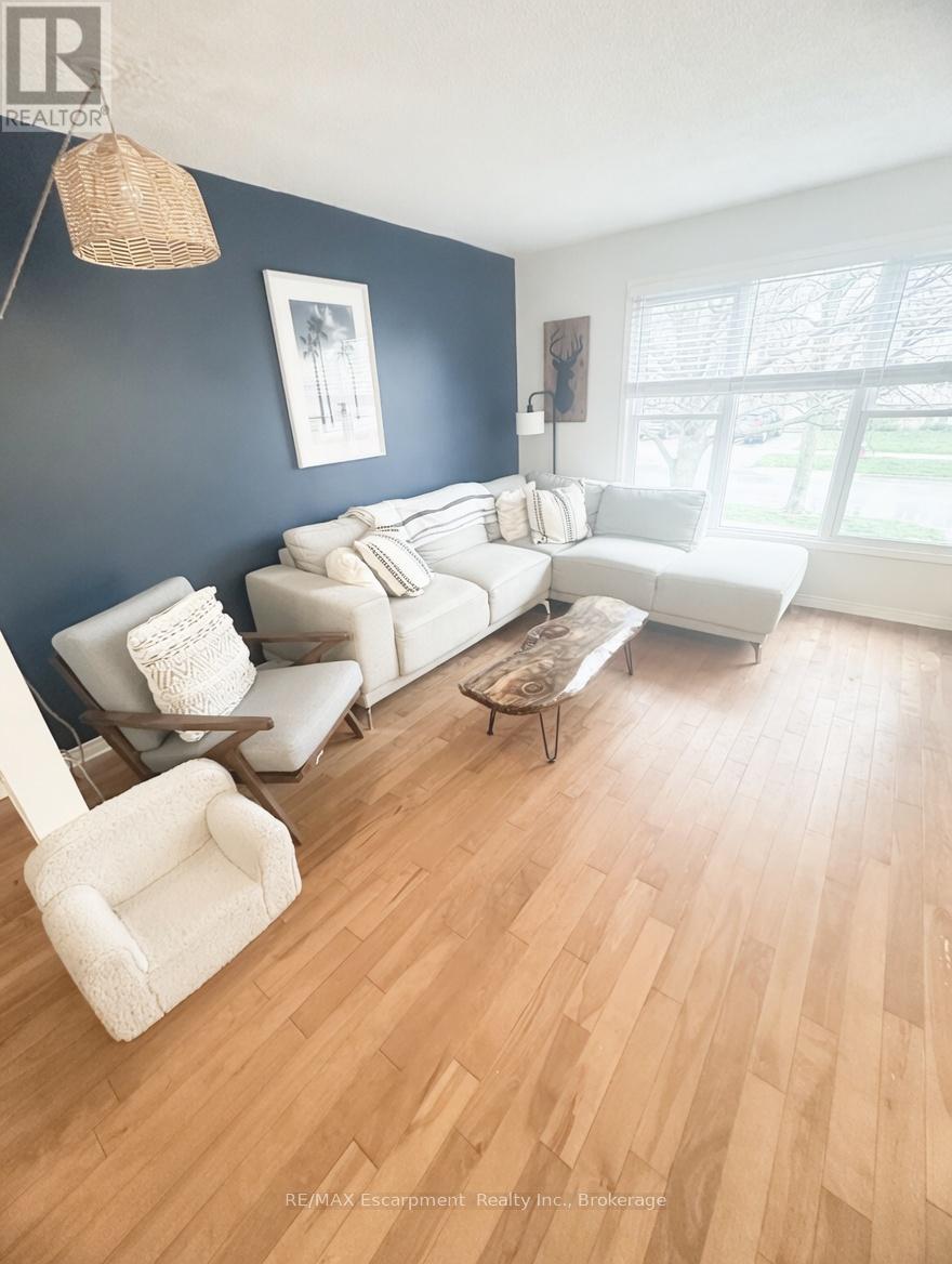 8383 Mundare Crescent, Niagara Falls, Ontario  L2G 7M6 - Photo 5 - X13010794