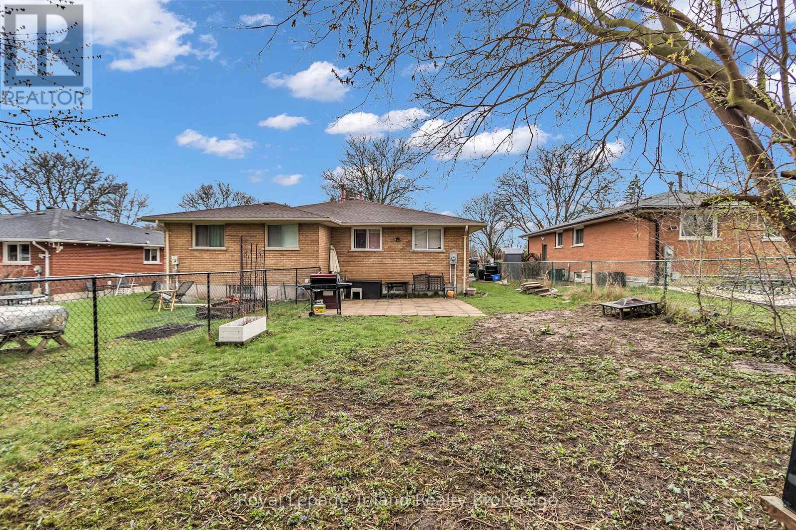 677 & 679 Sevilla Park Place, London East, Ontario  N5Y 4H9 - Photo 6 - X13010772