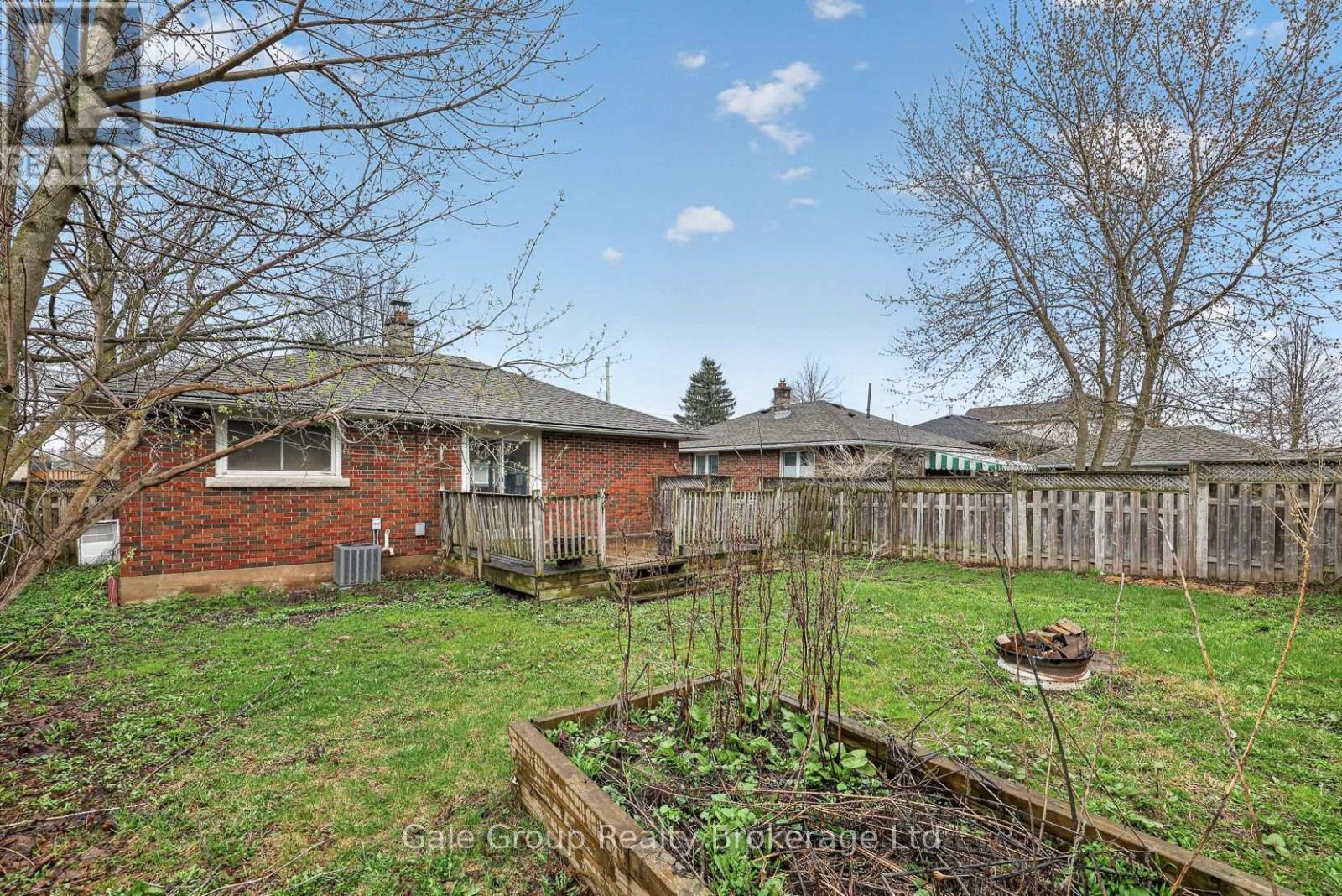 21 Cronyn Street, Woodstock, Ontario  N4S 3T4 - Photo 18 - X13010776