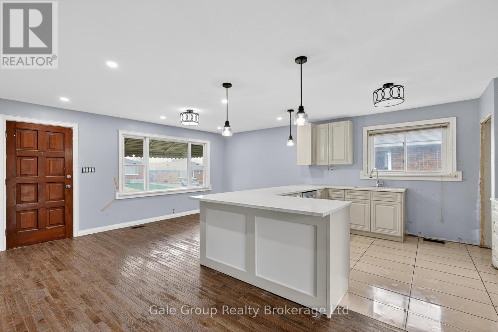 21 Cronyn Street, Woodstock, Ontario  N4S 3T4 - Photo 7 - X13010776