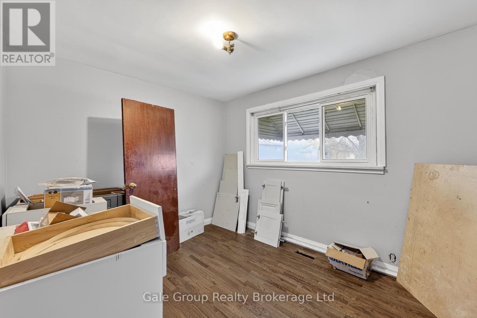 21 Cronyn Street, Woodstock, Ontario  N4S 3T4 - Photo 8 - X13010776