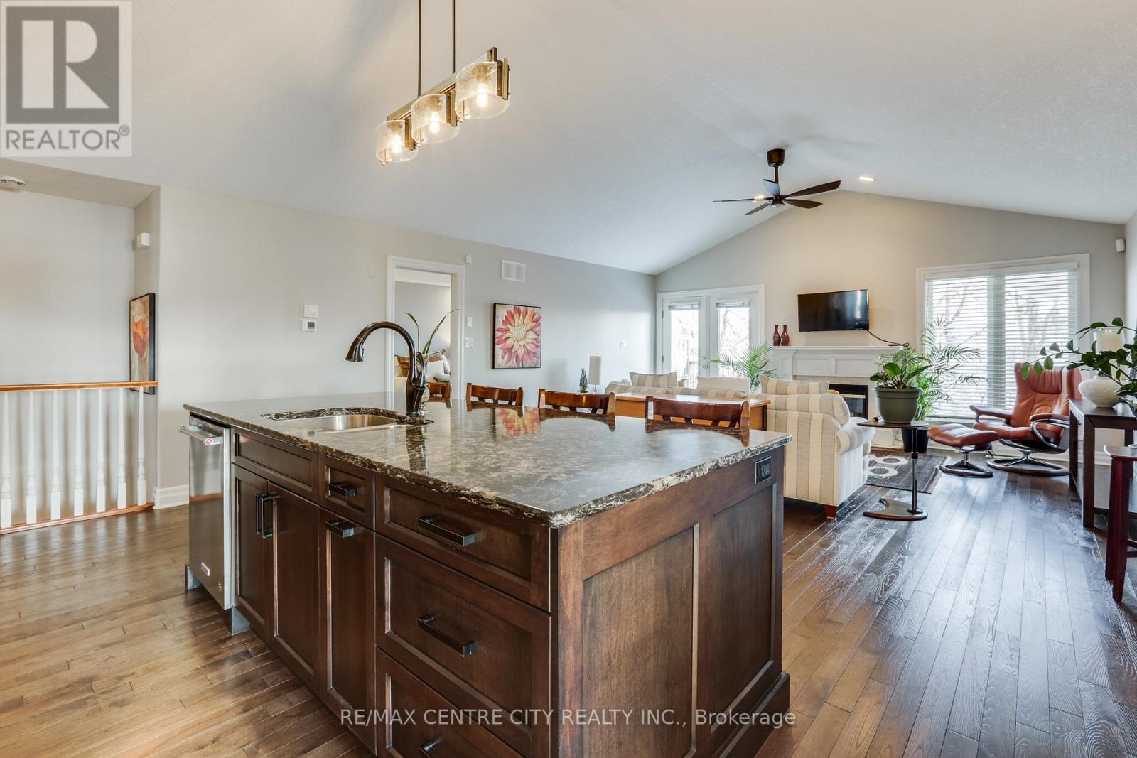 16 - 947 Adirondack Road, London South, Ontario  N6K 4Y7 - Photo 18 - X12908964