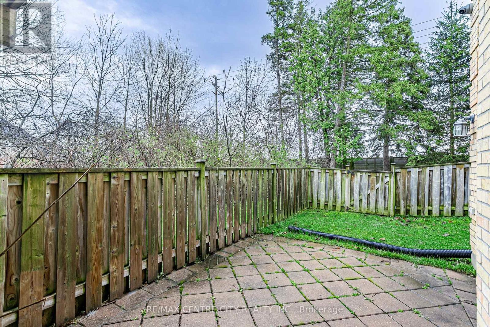 16 - 947 Adirondack Road, London South, Ontario  N6K 4Y7 - Photo 48 - X12908964