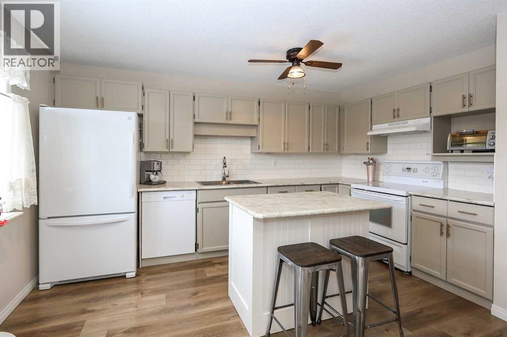 4605 44 Street, Red Deer, Alberta  T4N 6S7 - Photo 11 - A2302621