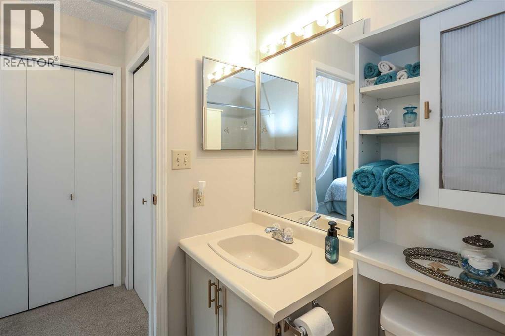 4605 44 Street, Red Deer, Alberta  T4N 6S7 - Photo 24 - A2302621