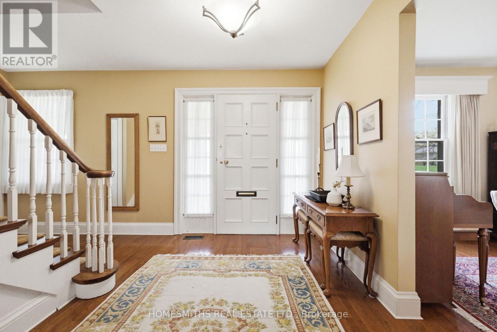 356 Fairview Drive, Whitby, Ontario  L1N 3A8 - Photo 6 - E13010808