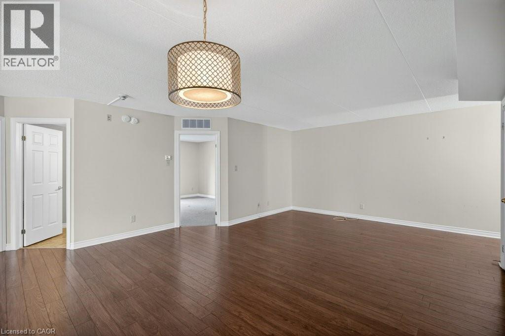 2010 Cleaver Avenue Unit# 224, Burlington, Ontario  L7M 4C1 - Photo 16 - 40819279