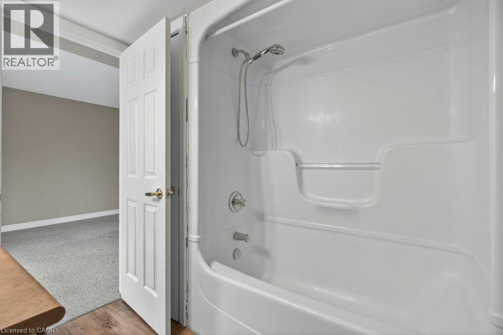 2010 Cleaver Avenue Unit# 224, Burlington, Ontario  L7M 4C1 - Photo 35 - 40819279