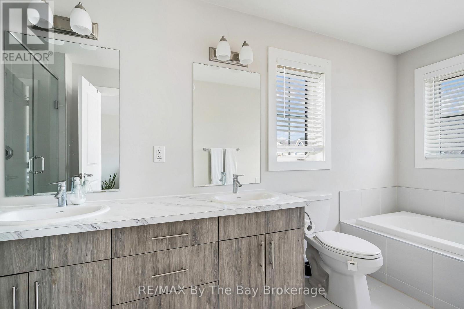 112 Sycamore Street, Blue Mountains, Ontario  L9Y 4E2 - Photo 12 - X13010780