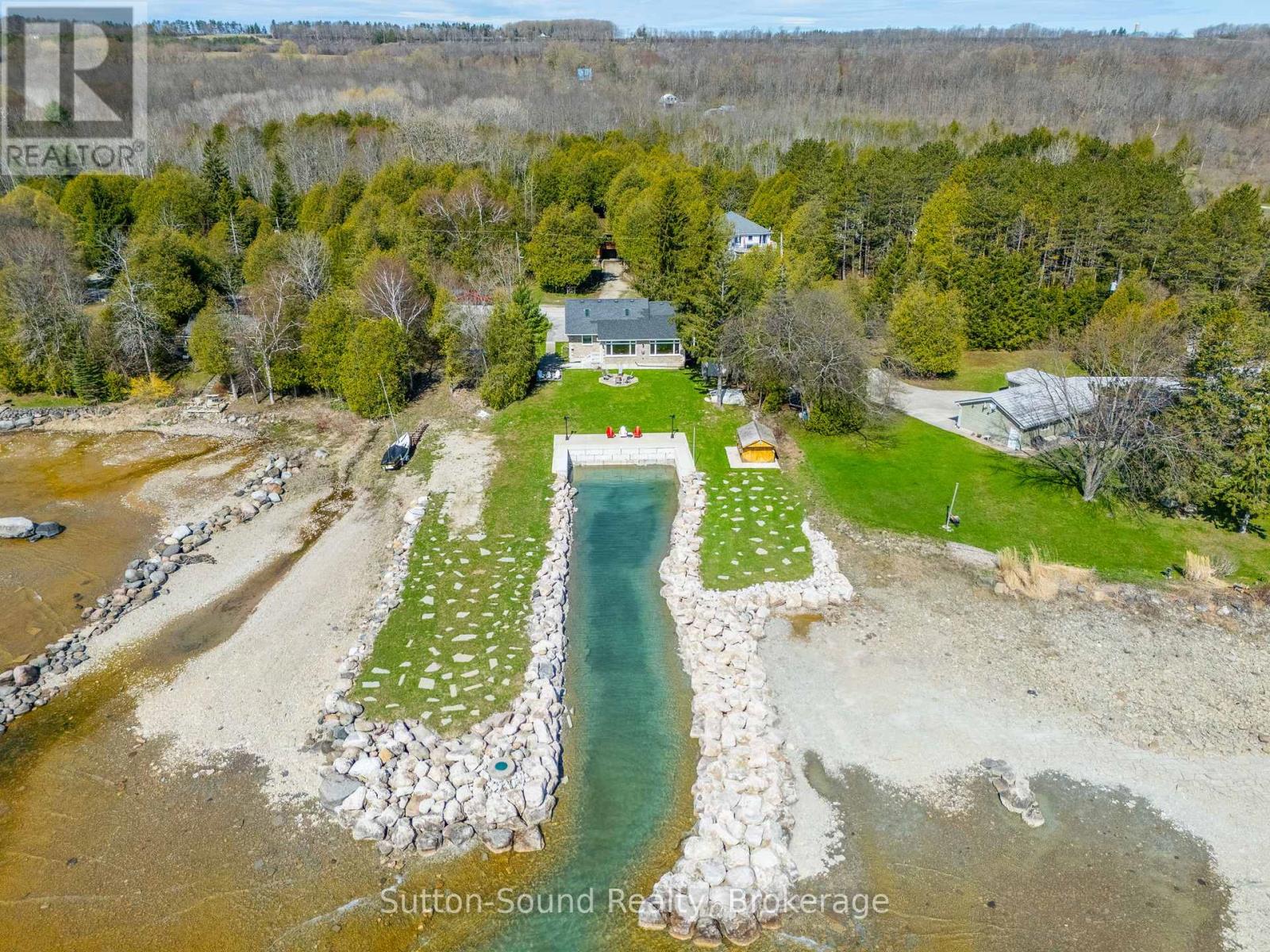 339605 Presqu'ile Road, Georgian Bluffs, Ontario  N0H 1S0 - Photo 47 - X13010786