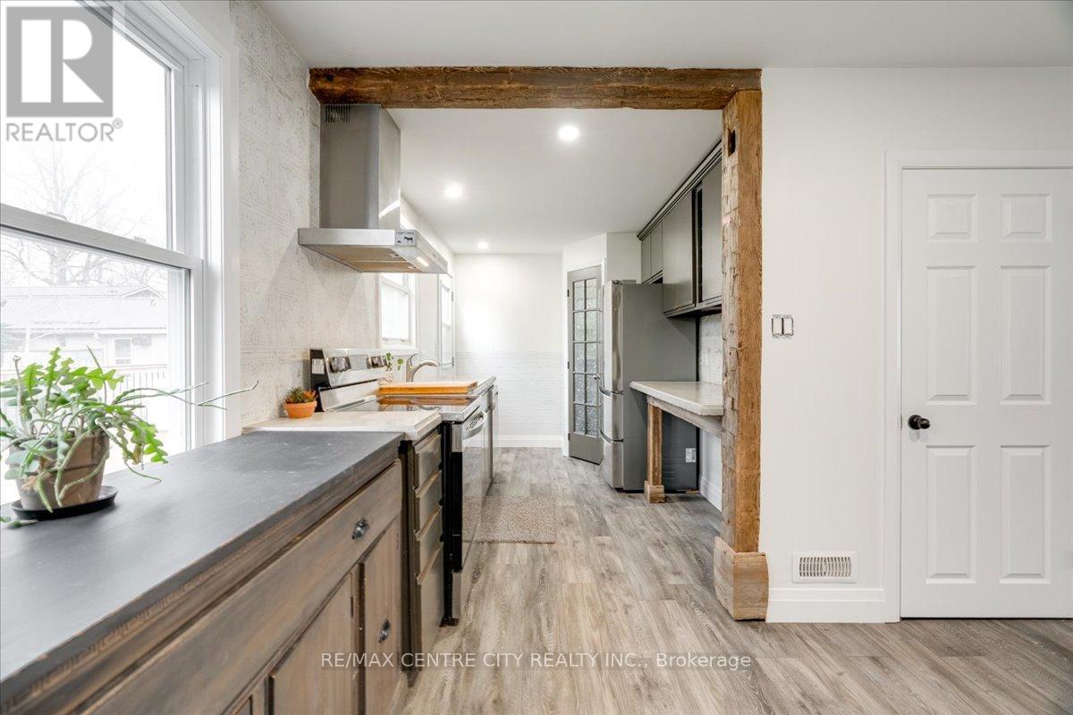 549 Victoria Street, Strathroy-Caradoc, Ontario  N7G 3C2 - Photo 10 - X13010778