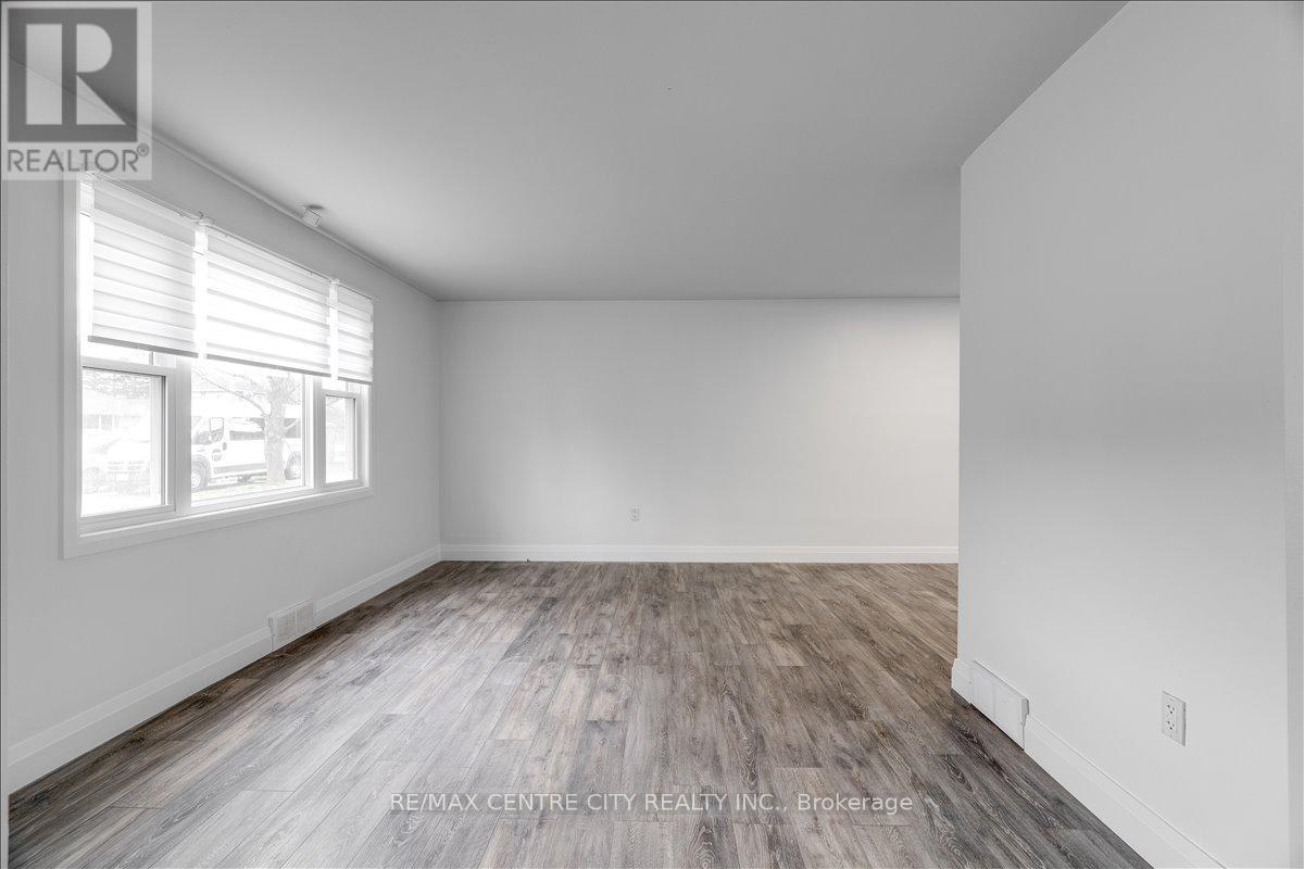 549 Victoria Street, Strathroy-Caradoc, Ontario  N7G 3C2 - Photo 6 - X13010778