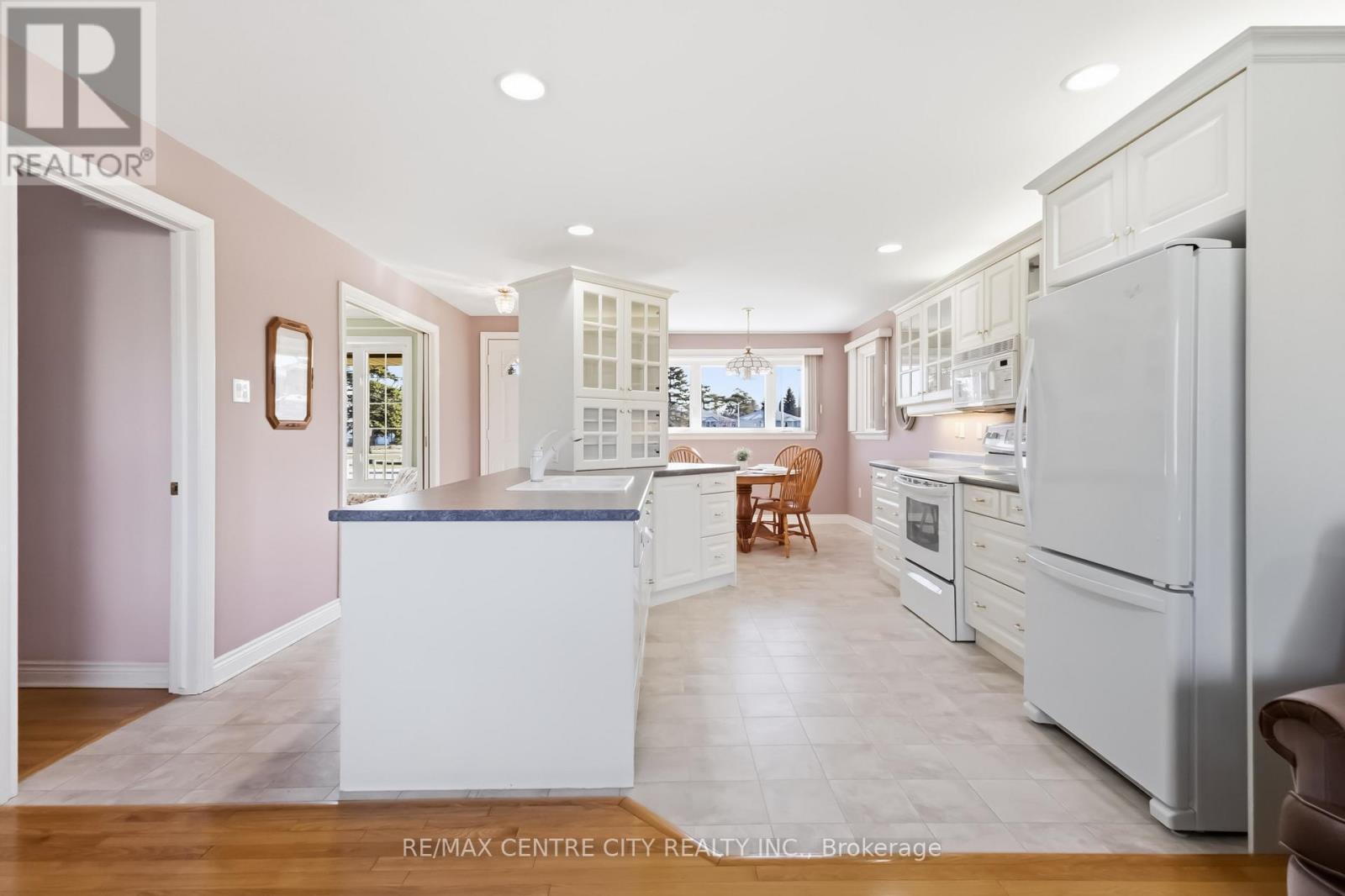 25 Wistow Street, London East, Ontario  N5Y 1C9 - Photo 12 - X13010802