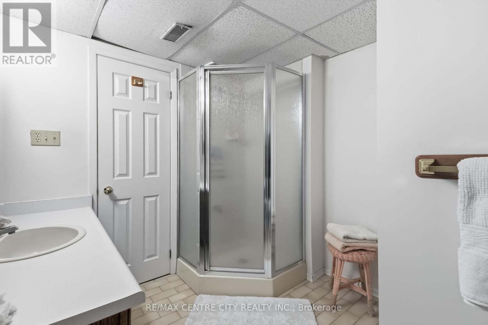 25 Wistow Street, London East, Ontario  N5Y 1C9 - Photo 22 - X13010802