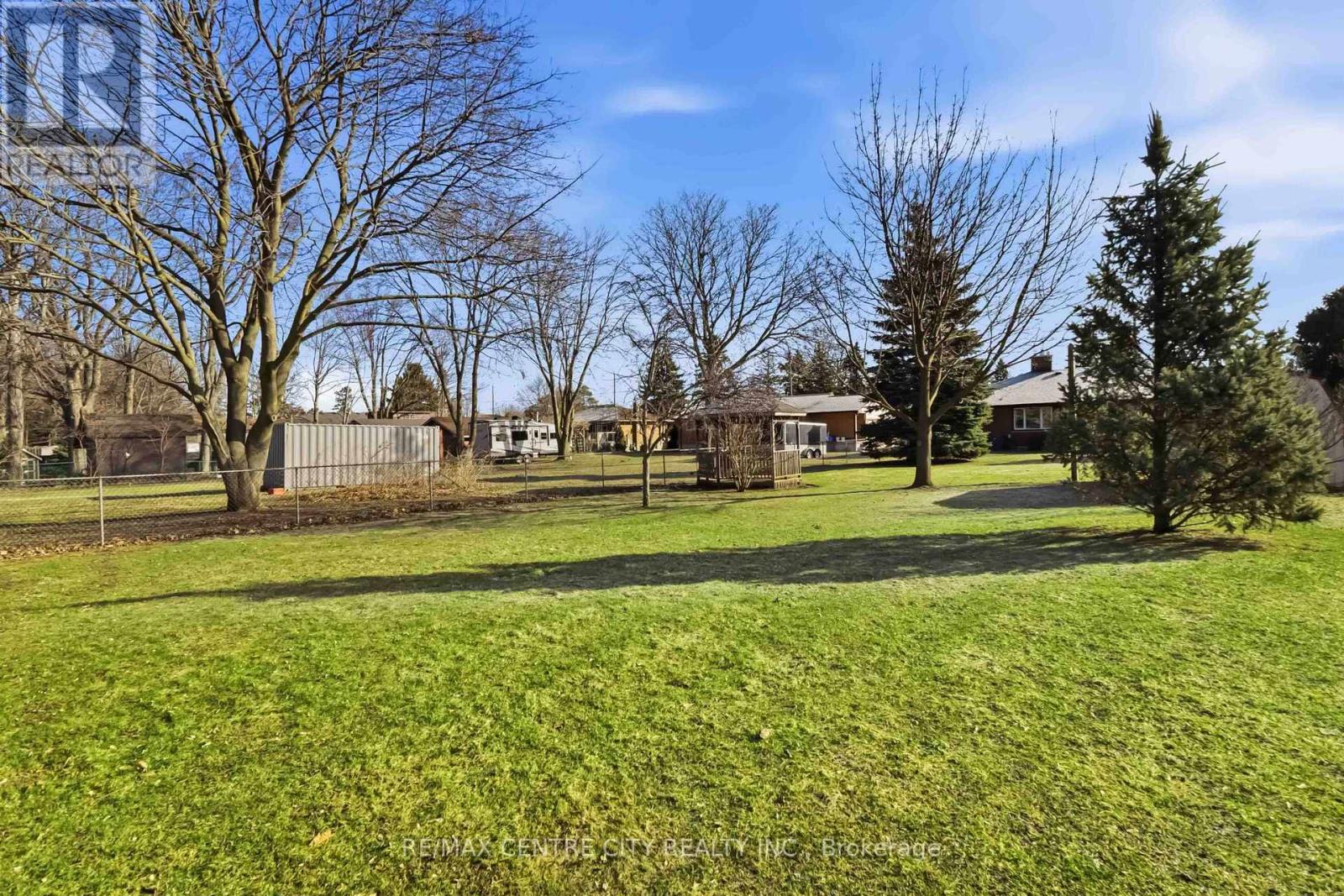 25 Wistow Street, London East, Ontario  N5Y 1C9 - Photo 35 - X13010802