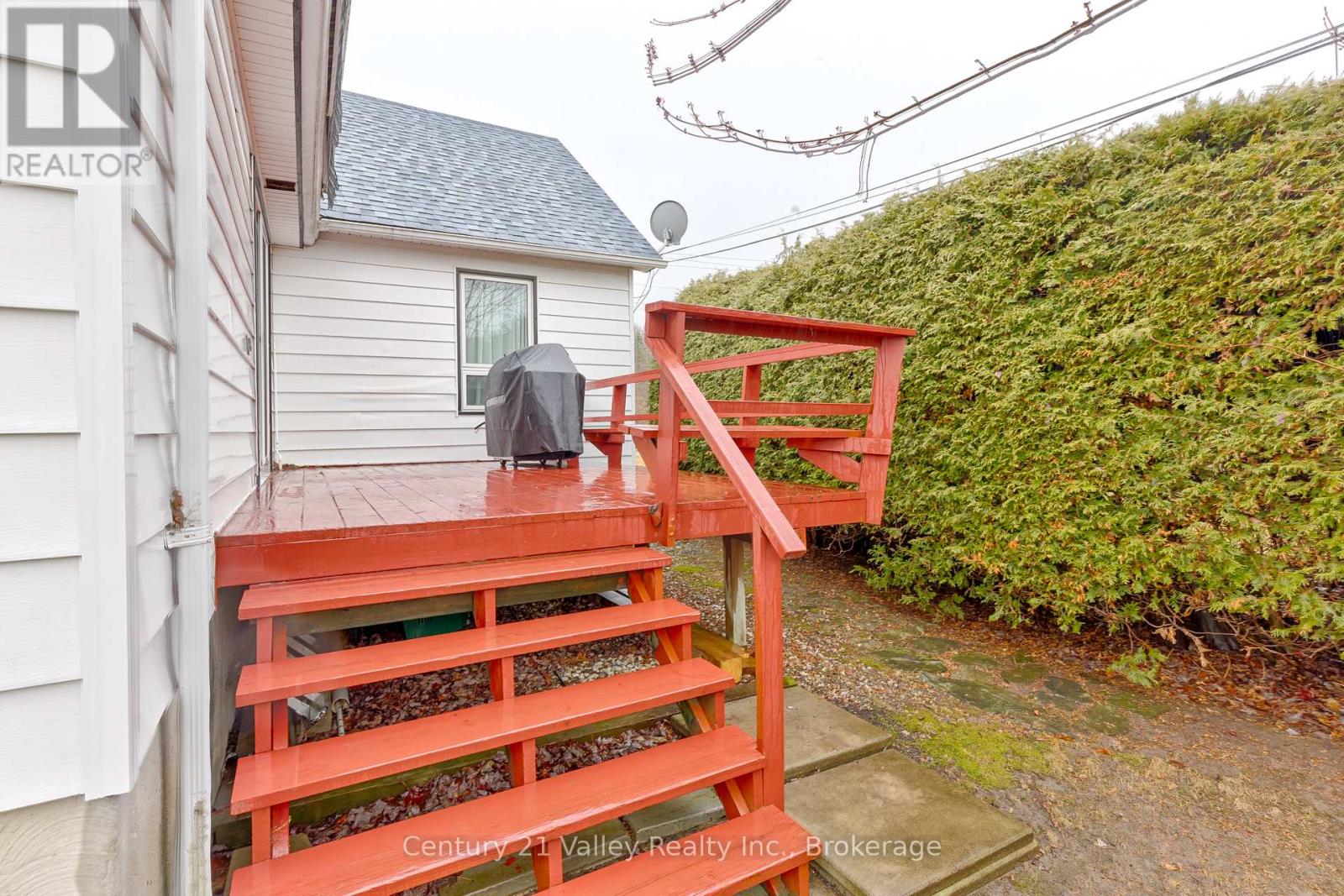 78 Graham Avenue, Renfrew, Ontario  K7V 2L9 - Photo 6 - X13010774