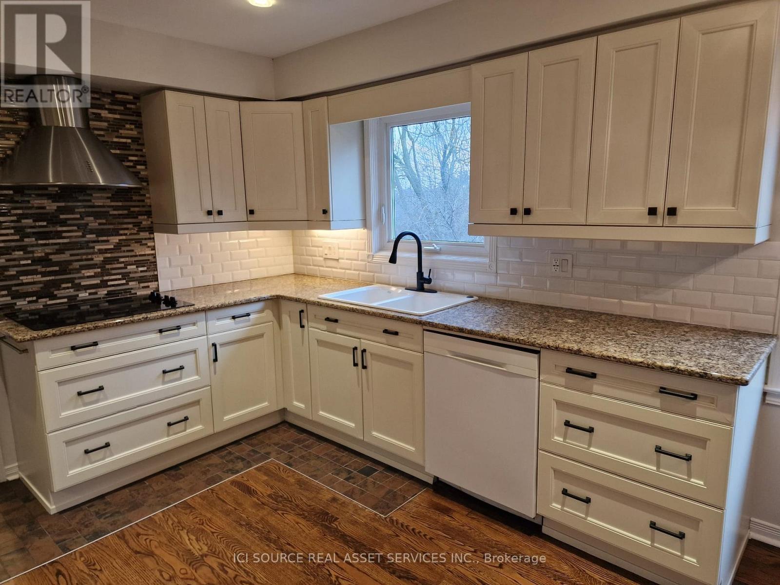 29 Bucks Green Road, Markham, Ontario  L3T 4G1 - Photo 10 - N12611898