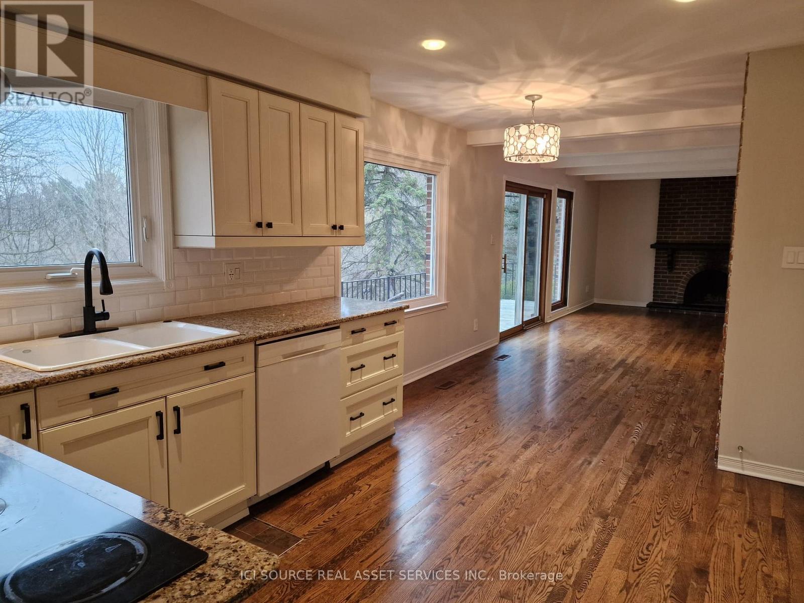 29 Bucks Green Road, Markham, Ontario  L3T 4G1 - Photo 8 - N12611898