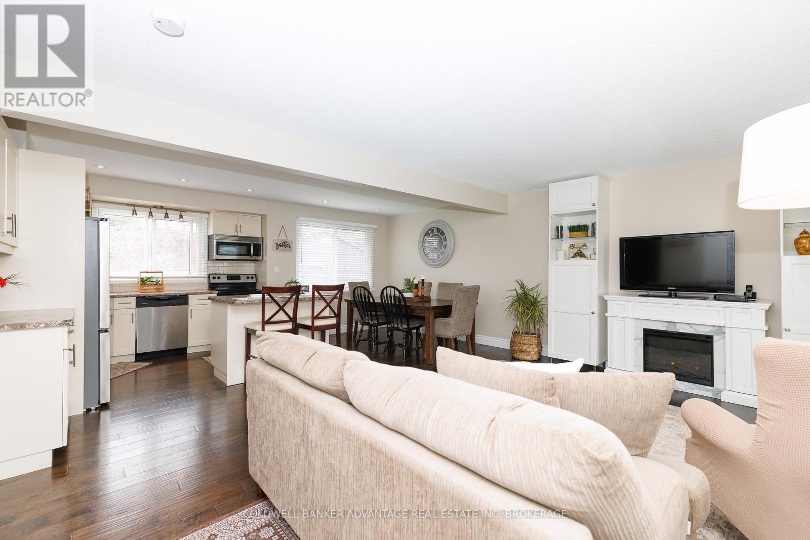 3 Northglen Avenue E, St. Catharines, Ontario  L2M 1B3 - Photo 4 - X13010768