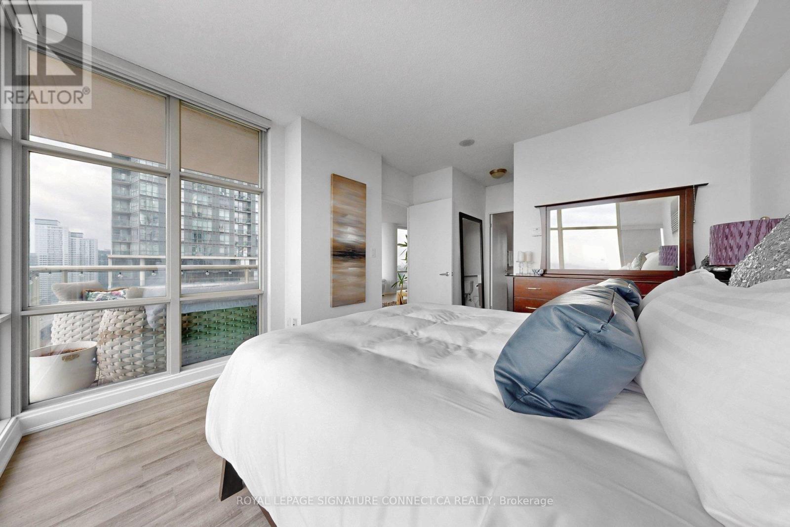 2712 - 35 Mariner Terrace, Toronto, Ontario  M5V 3V9 - Photo 16 - C13007284