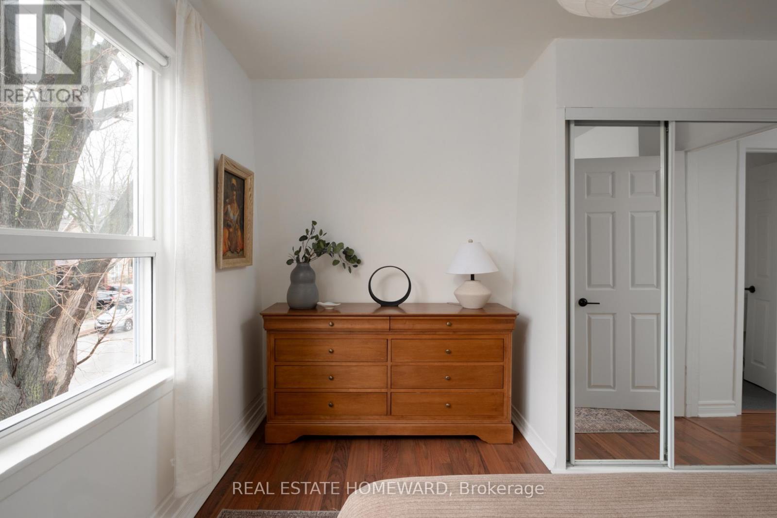 146 Gledhill Avenue, Toronto, Ontario  M4C 5L1 - Photo 22 - E12999736