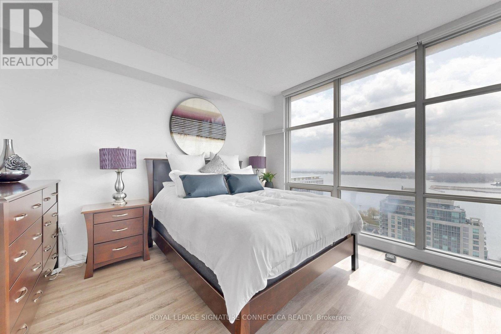 2712 - 35 Mariner Terrace, Toronto, Ontario  M5V 3V9 - Photo 15 - C13007284