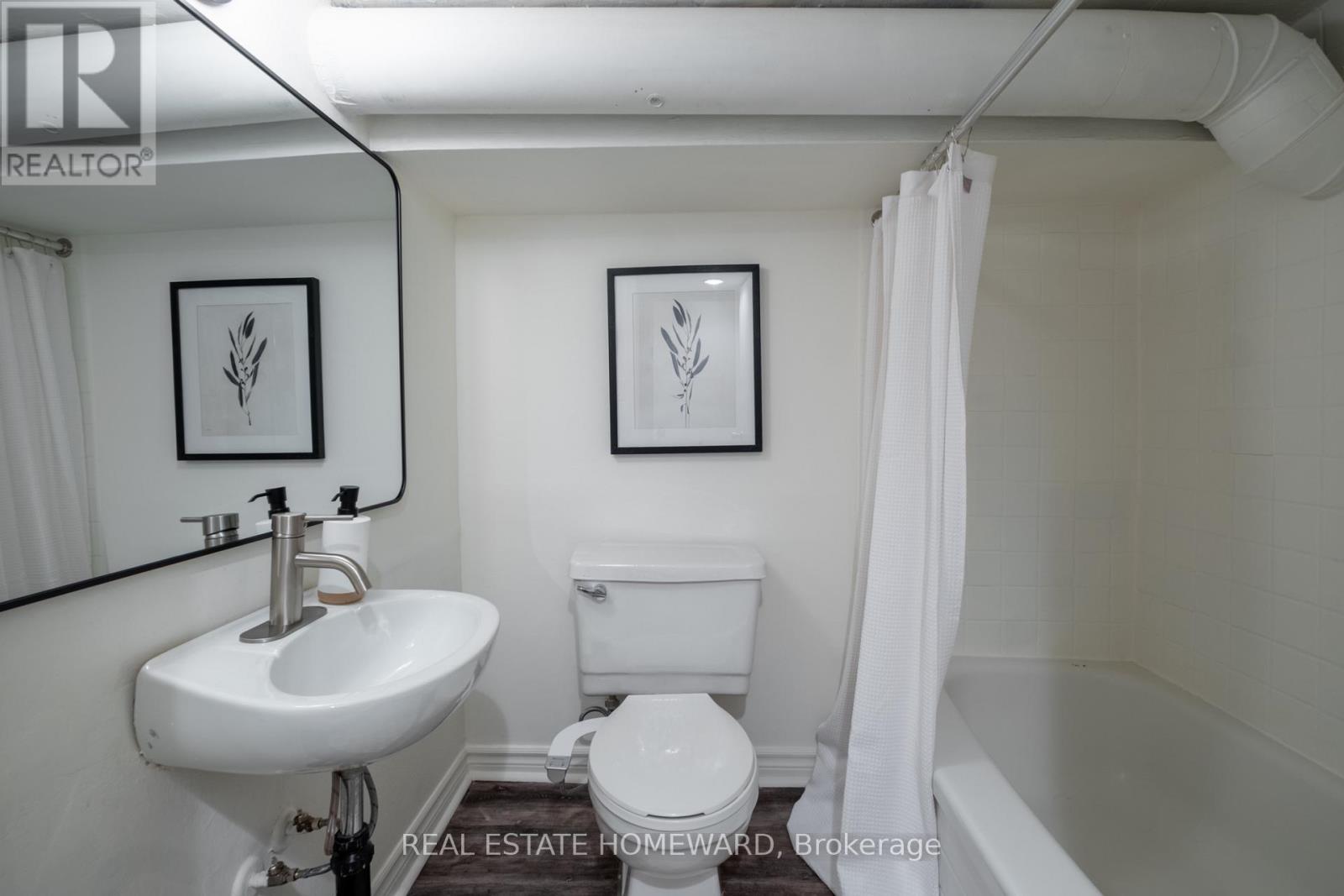 146 Gledhill Avenue, Toronto, Ontario  M4C 5L1 - Photo 31 - E12999736