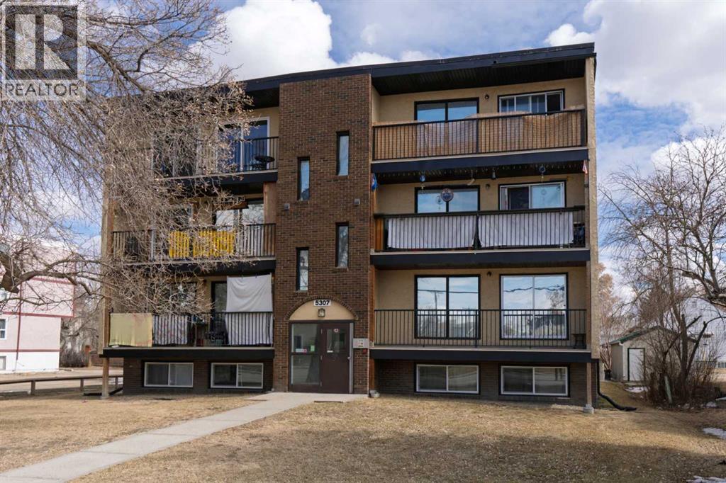 5307 48 Avenue, Red Deer, Alberta  T4N 3V2 - Photo 1 - A2299798