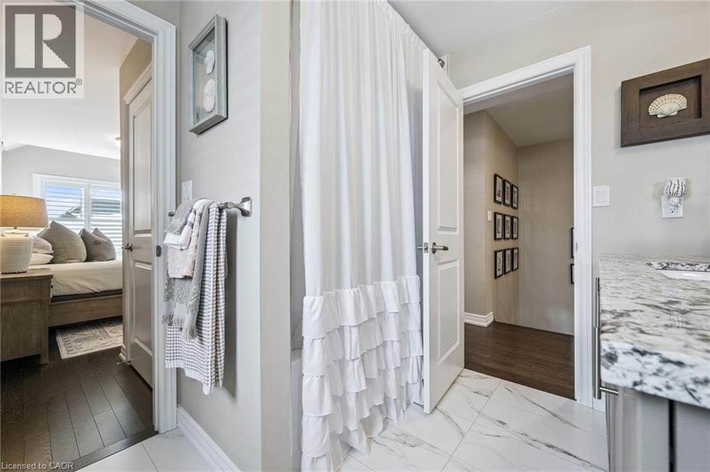 1383 Farmstead Drive, Milton, Ontario  L9E 1K4 - Photo 35 - 40804466