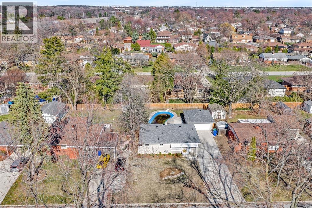 2692 Everts, Windsor, Ontario  N9E 2V1 - Photo 8 - 26006586