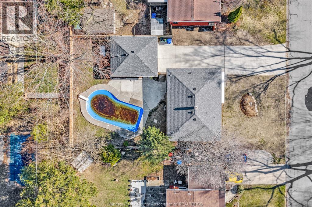 2692 Everts, Windsor, Ontario  N9E 2V1 - Photo 11 - 26006586