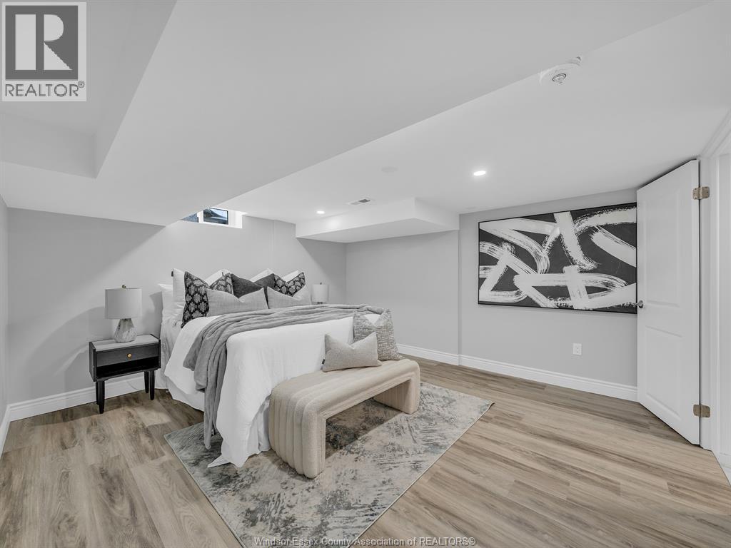 2692 Everts, Windsor, Ontario  N9E 2V1 - Photo 38 - 26006586