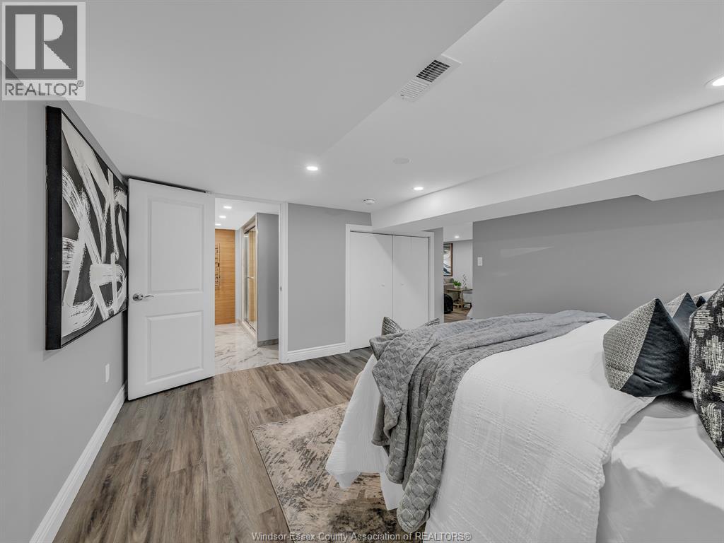 2692 Everts, Windsor, Ontario  N9E 2V1 - Photo 39 - 26006586