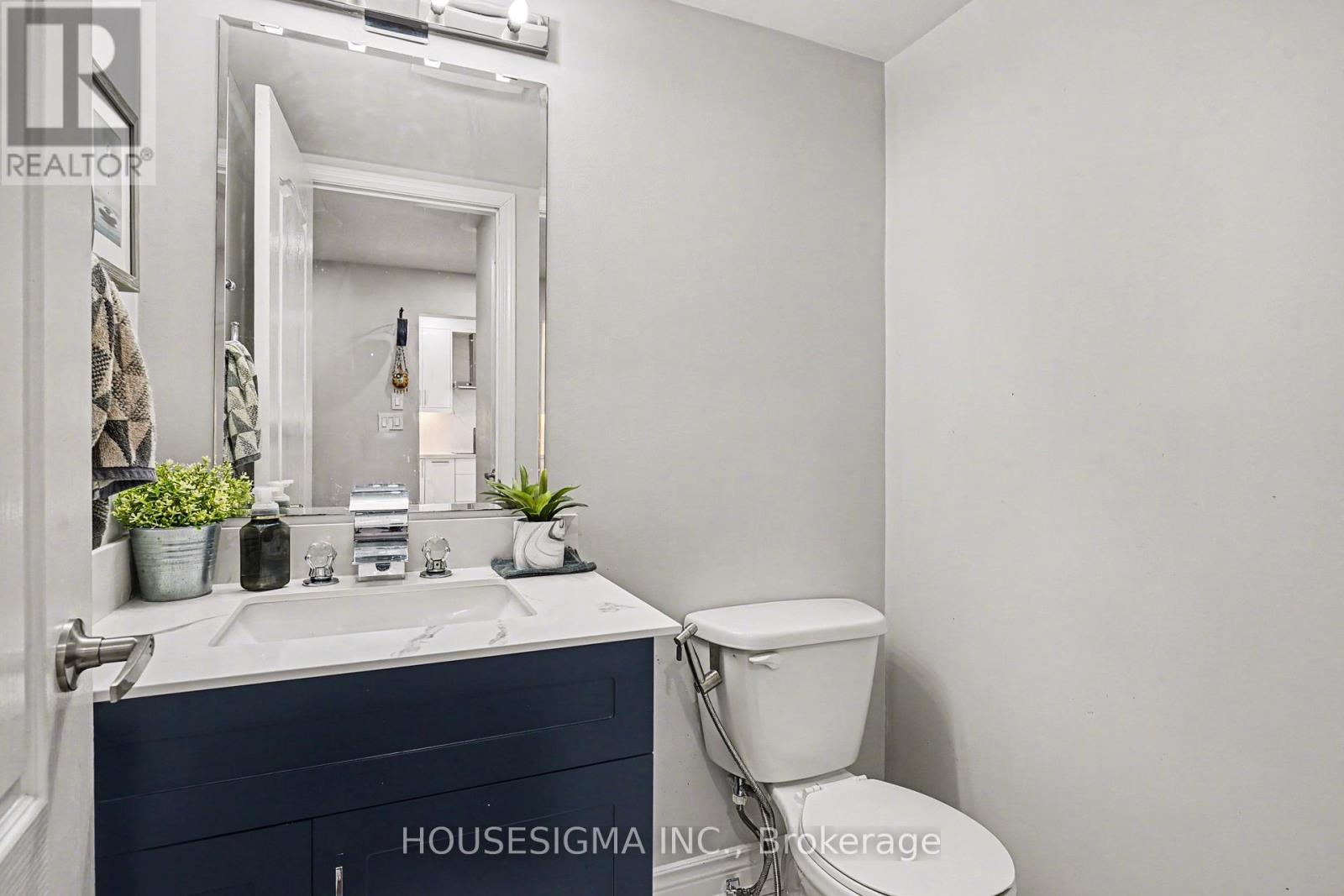 65 Bleasdale Avenue, Brampton, Ontario  L7A 0P3 - Photo 10 - W13010784