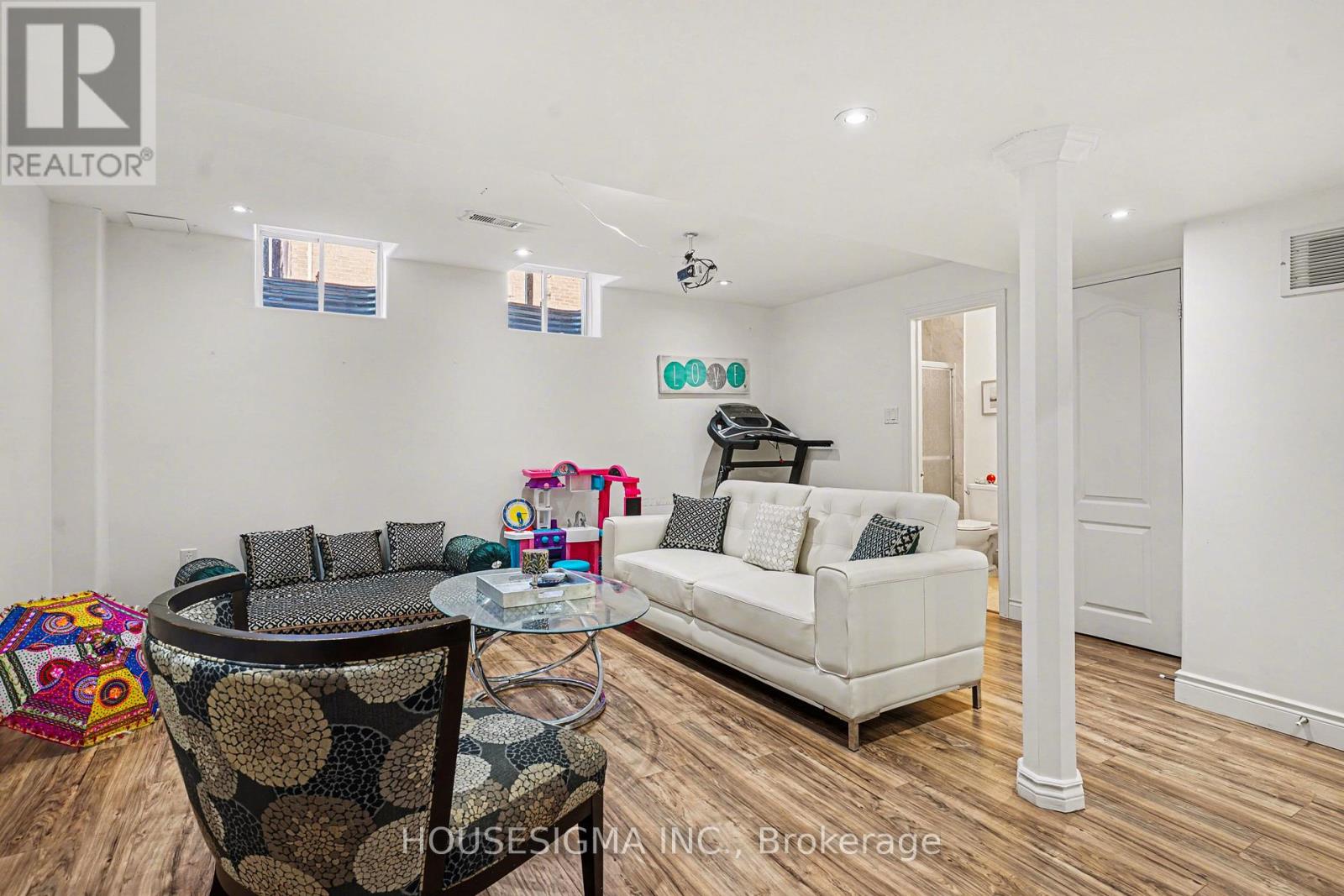 65 Bleasdale Avenue, Brampton, Ontario  L7A 0P3 - Photo 20 - W13010784