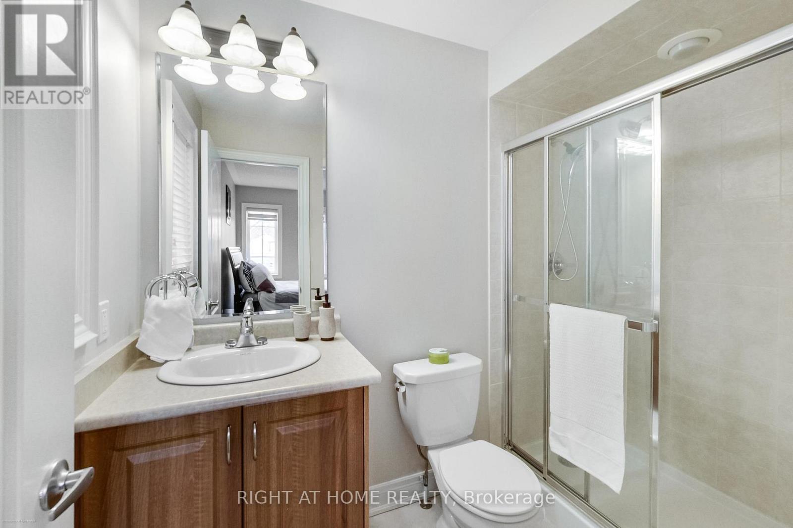 571 Dougall Avenue, Caledon, Ontario  L7C 3Z4 - Photo 22 - W13010796