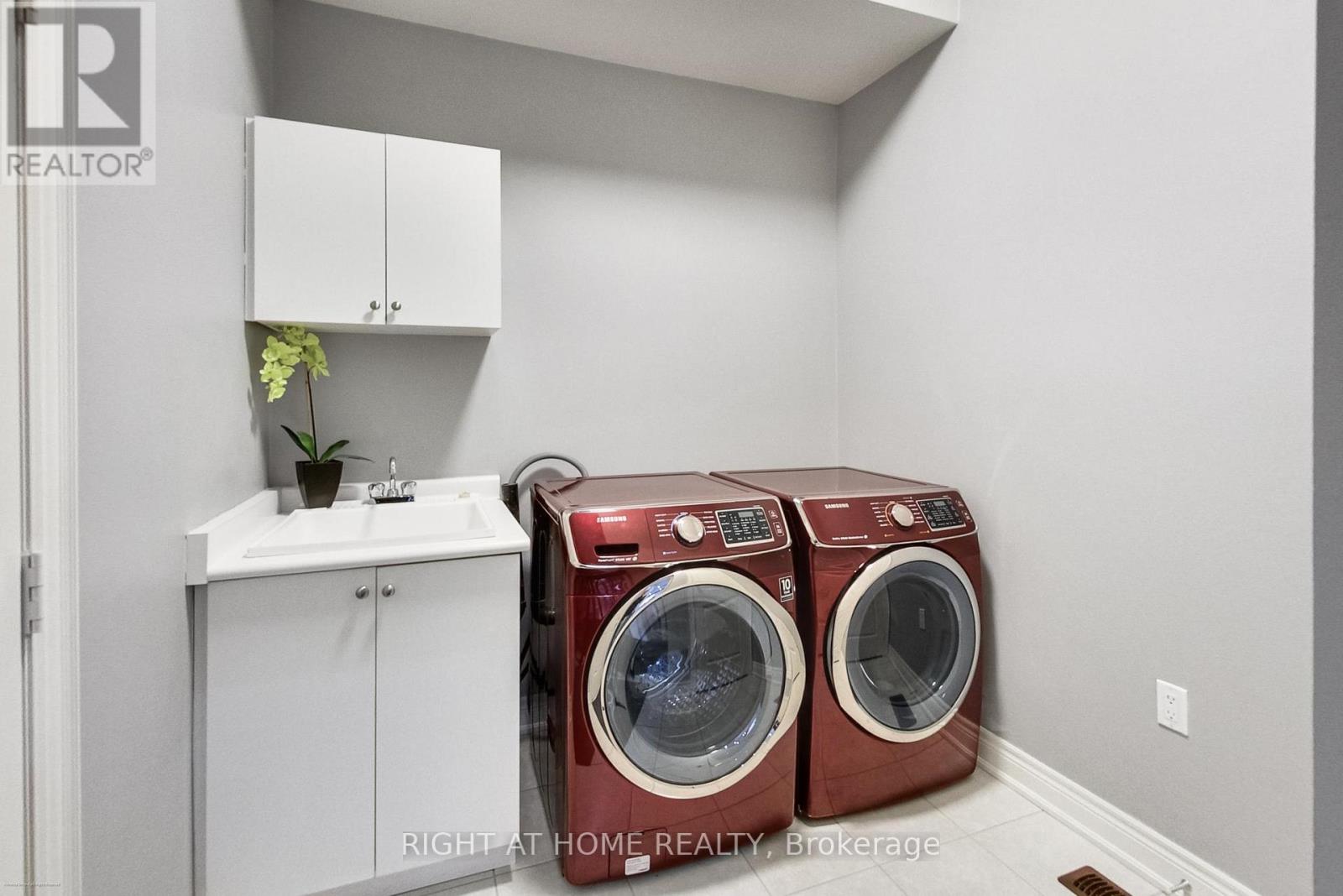 571 Dougall Avenue, Caledon, Ontario  L7C 3Z4 - Photo 27 - W13010796