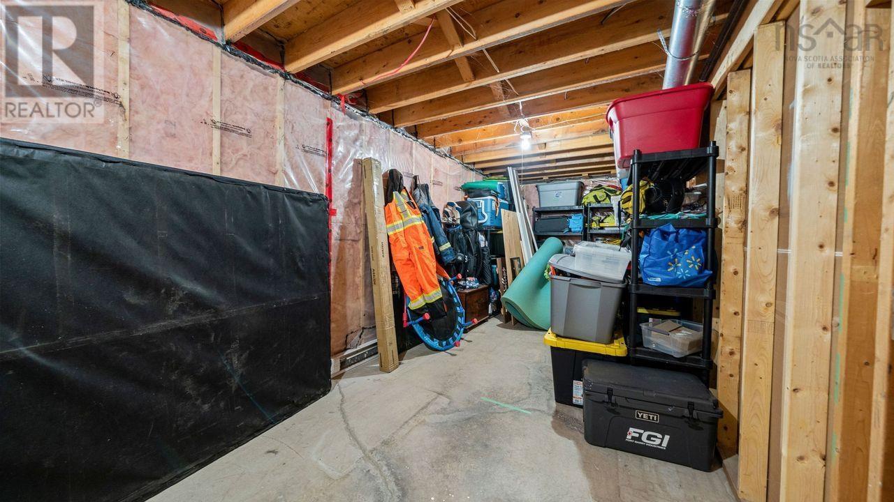 27 Earl Court, Porters Lake, Nova Scotia  B3E 1H8 - Photo 17 - 202603926