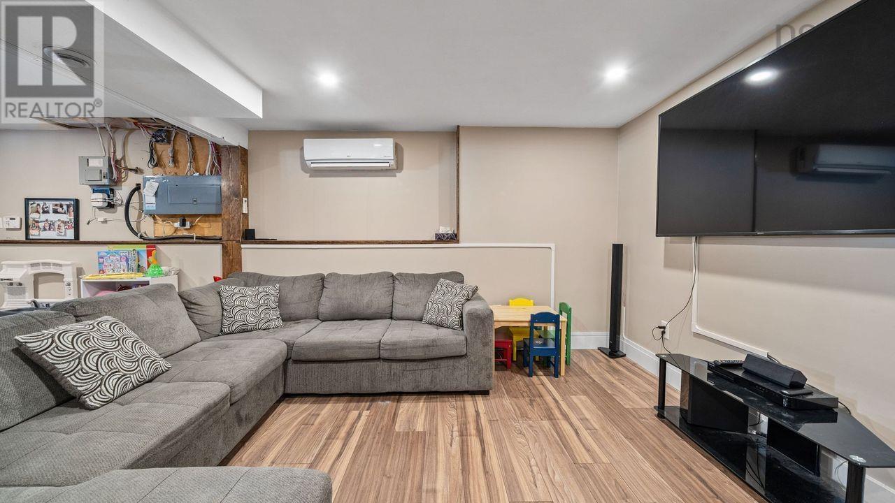 27 Earl Court, Porters Lake, Nova Scotia  B3E 1H8 - Photo 21 - 202603926