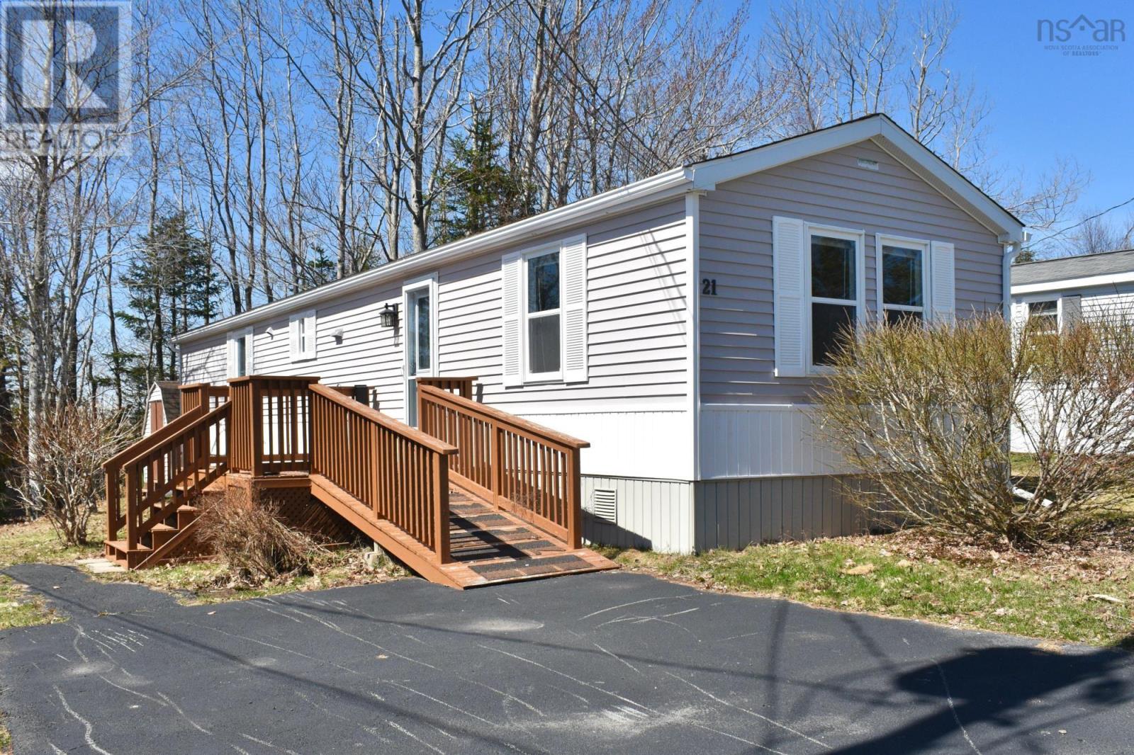 21 Moore Drive, Middle Sackville, Nova Scotia  B4E 2Y5 - Photo 1 - 202604292