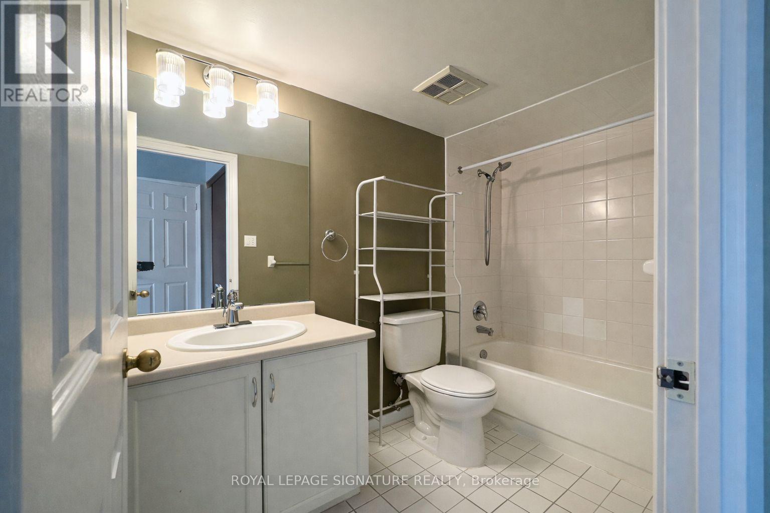 501 - 309 Major Mackenzie Drive E, Richmond Hill, Ontario  L4C 9V5 - Photo 13 - N12917268