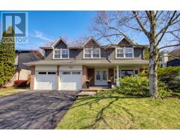 884 SILVER BIRCH TRAIL, Mississauga, Ontario
