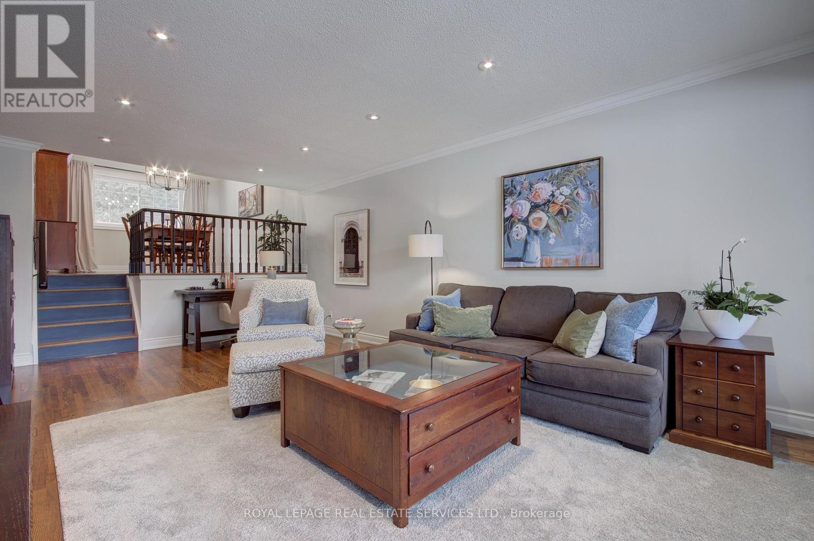 884 Silver Birch Trail, Mississauga, Ontario  L5J 4C1 - Photo 5 - W12826000