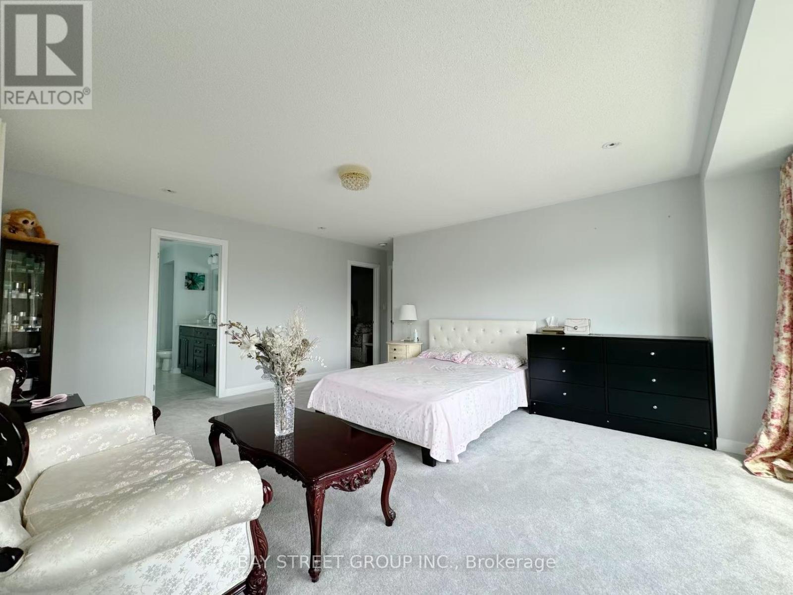 3169 Daisy Way, Oakville, Ontario  L6M 1L3 - Photo 27 - W12989102