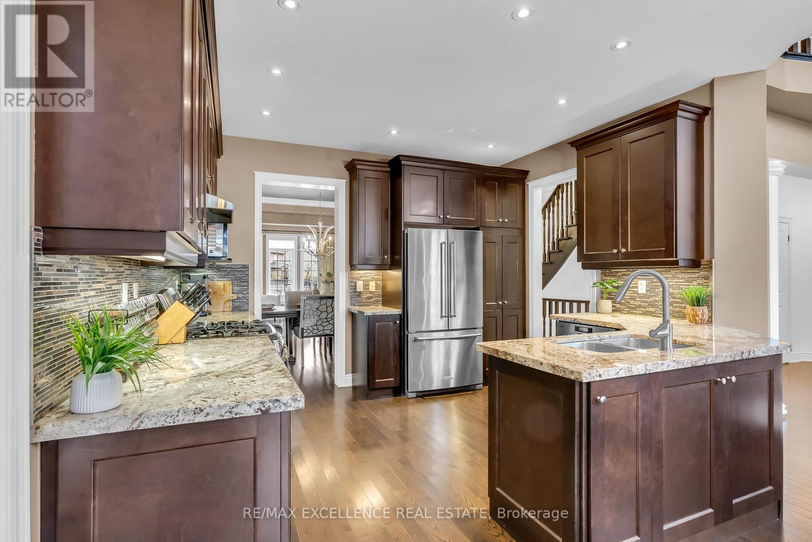 48 Riverglen Street, Brampton, Ontario  L6P 3C1 - Photo 13 - W13010688