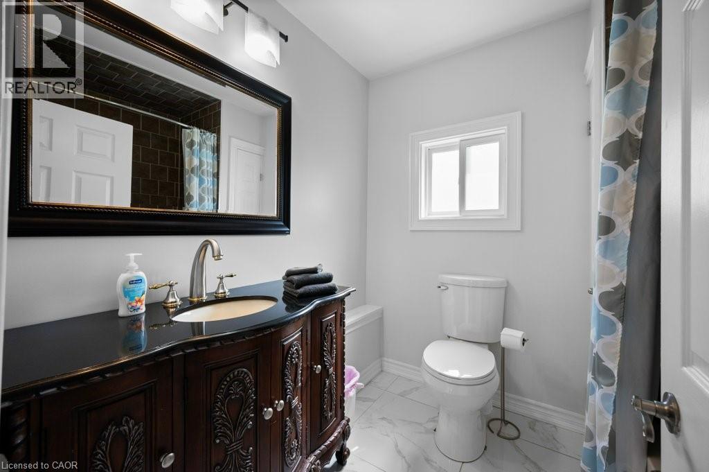 830 Mohawk Road E, Hamilton, Ontario  L8T 2R5 - Photo 17 - 40821123